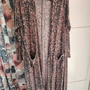 Lularoe Sarah Leopard Print Duster, Size XL